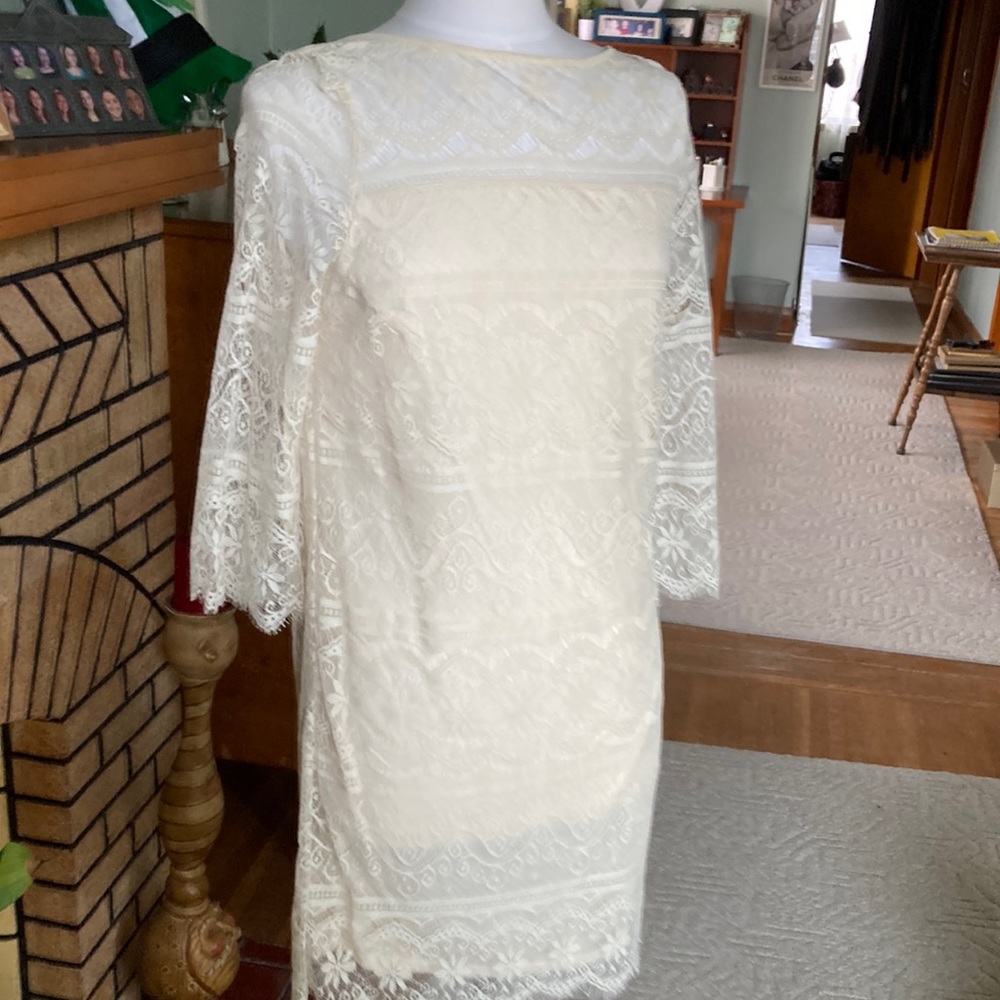 Lace dress!